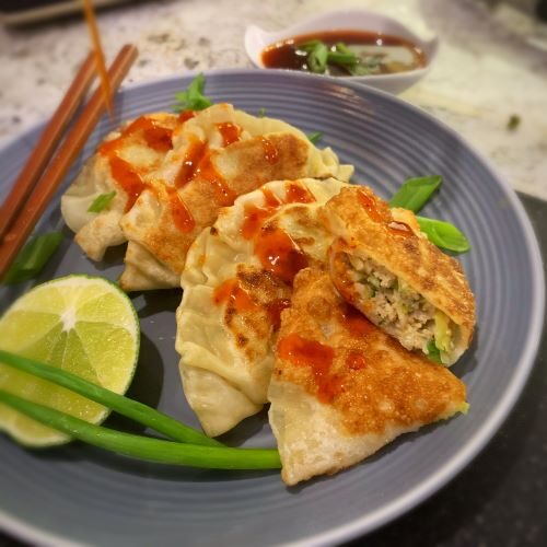 Thai Pork Wontons with Spicy Chili Dipping Sauce