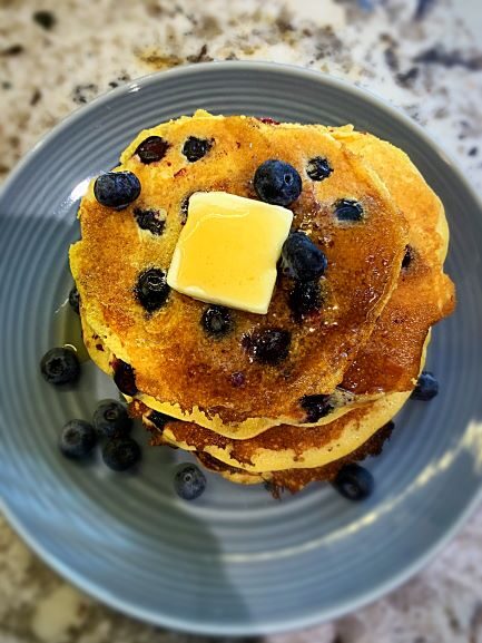 Blueberry Johnny Cakes With Warm Maple Syrup